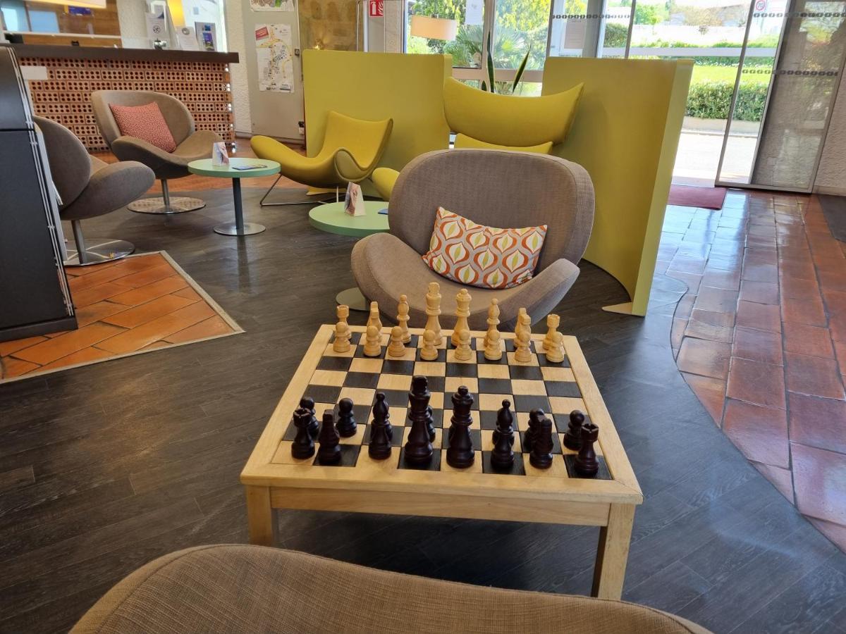 Kyriad Angouleme Nord Champniers- Hotel & Residence Экстерьер фото